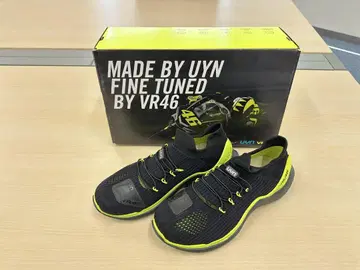 VR46 스니커즈 25.5cm 발렌티노 롯시