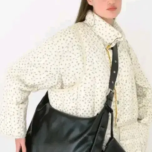 ショルダーバッグ・ポシェット YEOMIM mini ridge bag baby blue 預) YEOMIM 經典皮革肩背包mini Ridge Bag (7色) – An sisters