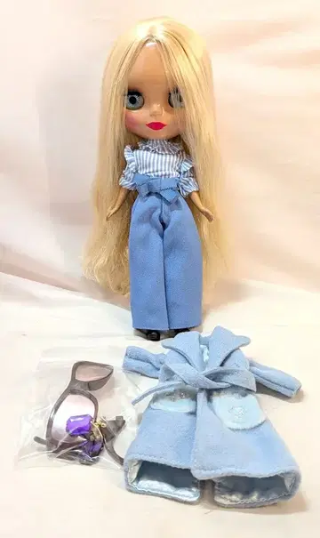 타카라토미 네오 브라이스 아샤 알빌라