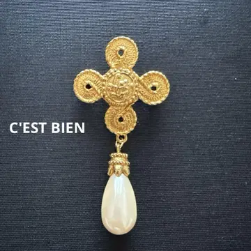 C'EST BIEN 브로치