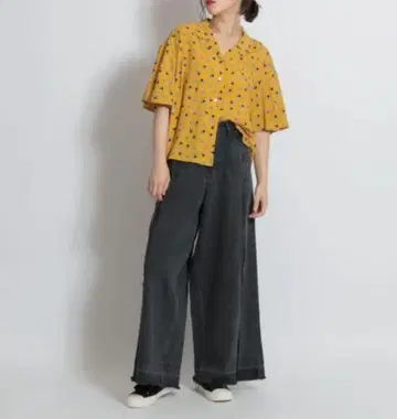 니코앤드 nicoand 셔츠 반팔 올 패턴 컨버스 스니커즈 패턴