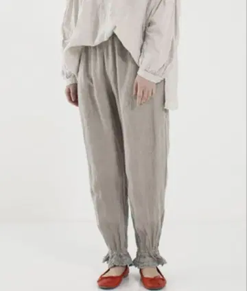 새상품 nest Robe 네스트로브 블랙 헴프 프릴 팬츠
