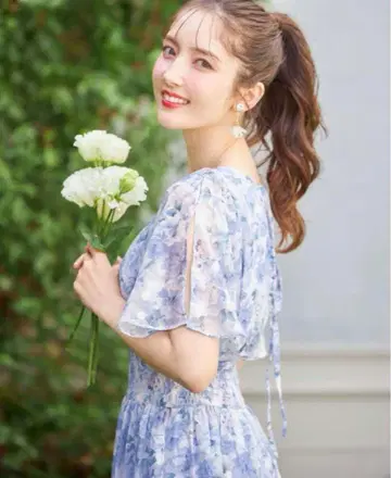 뒷면 리본 포함 허리 셔링 시어 자카드 플라워 원피스
