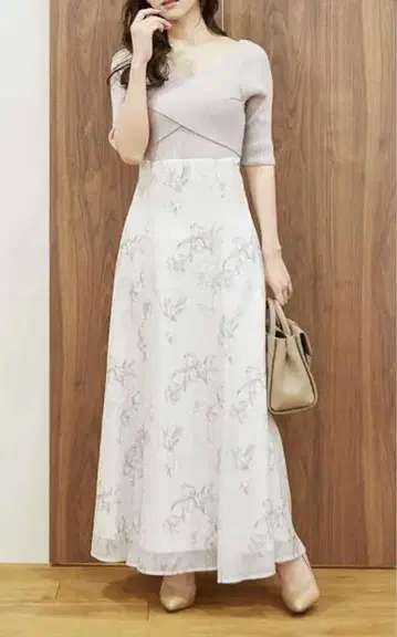 머큐리 듀오 미사용 새상품 택 포함 카슈쿨 절개 꽃무늬 원피스