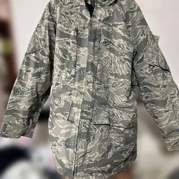 카모플라쥬 후드티 L 사이즈 밀리터리