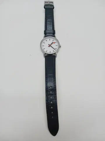 MONDAINE 쿼츠 손목시계 화이트 다이얼 블랙 가죽