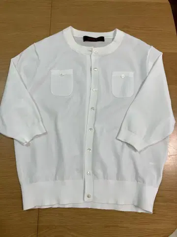 CABaN 화이트 5부 소매 가디건