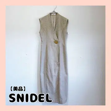 SNIDEL 버튼 내로우 원피스 베이지