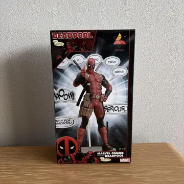 새상품 미개봉 MARVEL COMICS Luminasta 데드풀