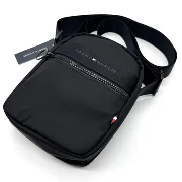 TOMMY HILFIGER 블랙 숄더백 새상품