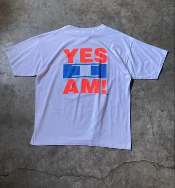 빈티지 BUD LIGHT YES I AM! 티셔츠 화이트