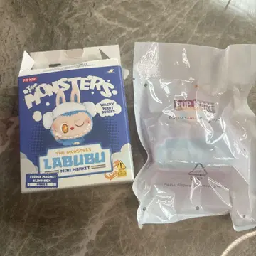 THE MONSTERS 러브부 Wacky Mart 마그넷 MILK