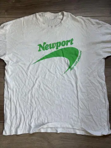 Newport 티셔츠 화이트 그린 로고
