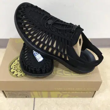 (새상품) 킨 유니크 27cm KEEN 샌들 1014097 스테디셀러