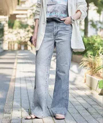 spick&span 썸씽 LISA VINTAGE FLARE 데님