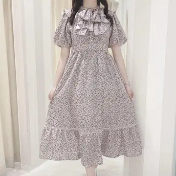 evelyn 오리지널 꽃무늬 퍼프 원피스