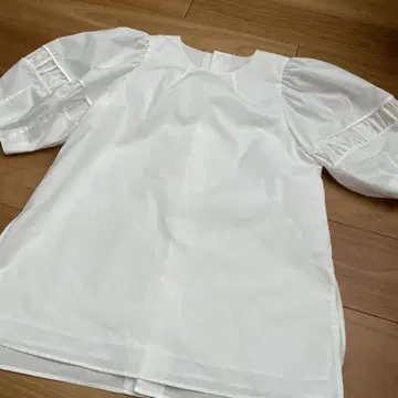 새상품급 카듀네 디자인 슬리브 블라우스 퍼프 슬리브 벌룬 오버