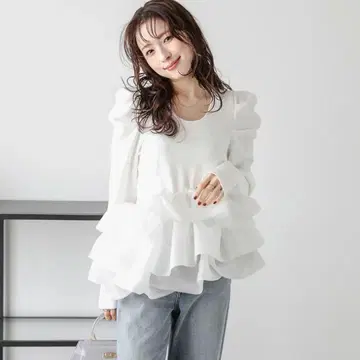 벌룬 프릴 티어드 프릴 파워 숄더 도킹 상의