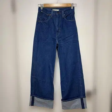 리바이스 RED HIGHLOOSE 25