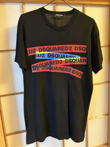 DSQUARED2 블랙 티셔츠
