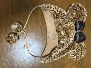 레오파드 무늬 귀도리 모자