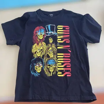 GUNS N' ROSES 티셔츠 M 사이즈