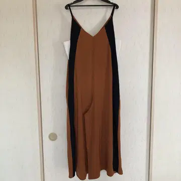 사이드라인 와이드 레그 올인원 살로펫