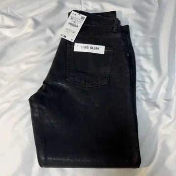 새상품 ZARA 샤이니 피니쉬 진 32인치 블랙 광택 라메