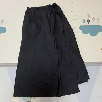 ENGINEERED GARMENTS 나일론 랩스커트