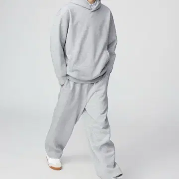 유니클로 C 맨투맨 와이드 팬츠
