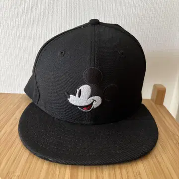 뉴에라 미키 캡
