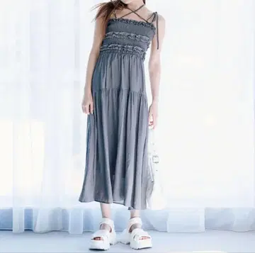 OLIVE des OLIVE 프릴 셔링 캐미 원피스