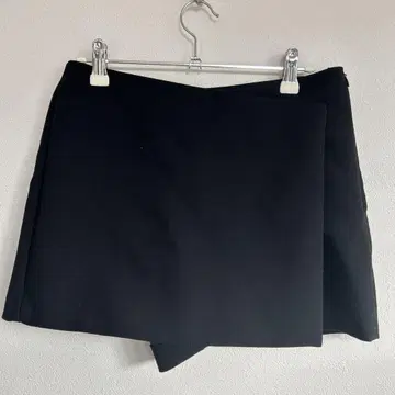자라 블랙 미니 스커트
