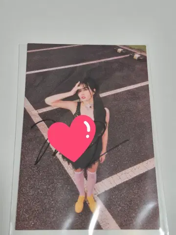 TWICE Strategy 미국 사인 허벅지 MOMO US