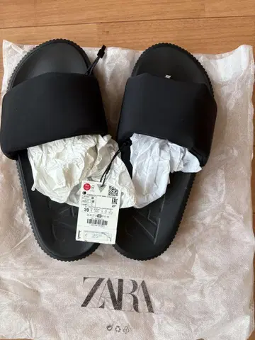 ZARA 자라 블랙 샌들 슬라이드 샌들 블랙