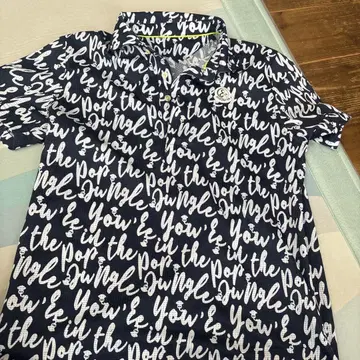 and per se 네이비 문자 패턴 골프 셔츠