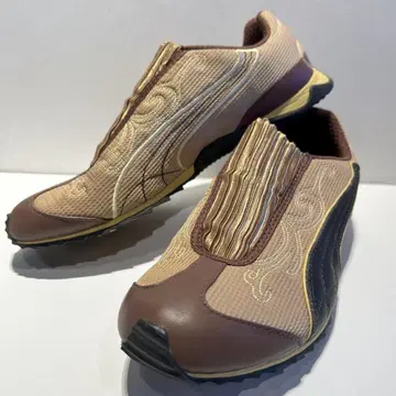 푸마 스니커즈 23.5cm