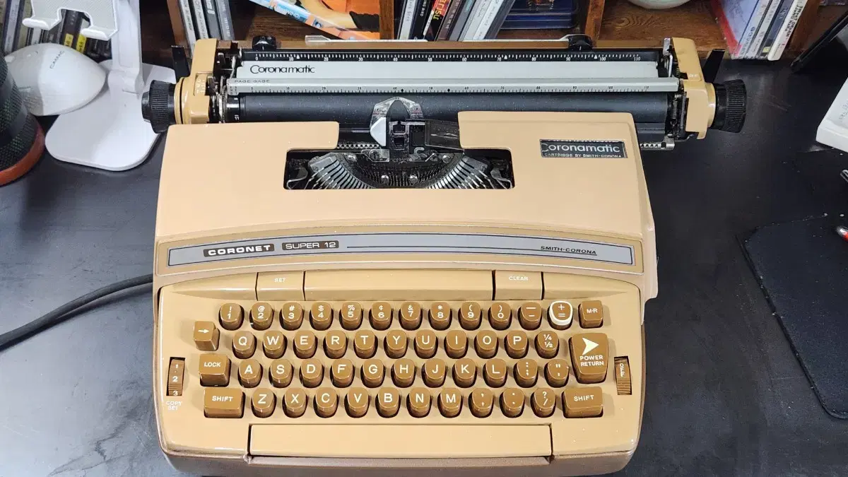 Corona Electric Typewriter CORONET SUPER12