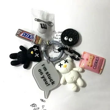 [ black x white? ] 짤랑짤랑 키링