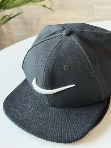 Nike 블랙 캡