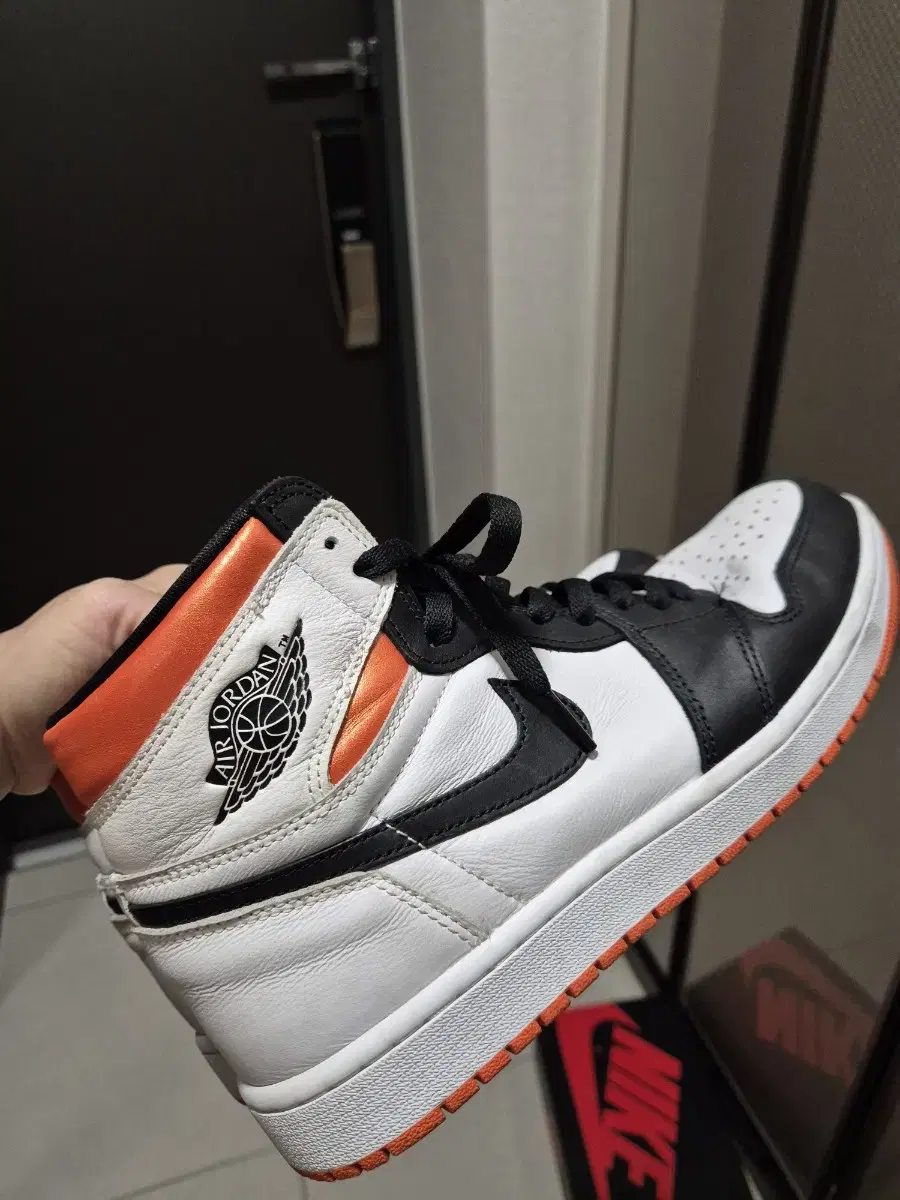 Product Details - 1