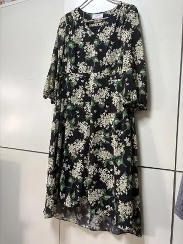 이에나 라일락 리버티 원피스 블랙