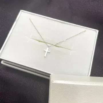새상품급 콘아페트 심플 크로스 목걸이 K10WG