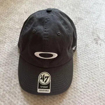 Oakley 47 MVP 캡 (조정 가능)