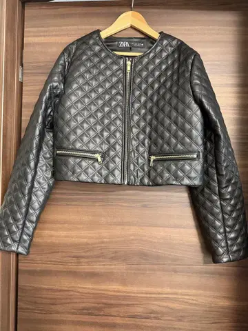 ZARA 블랙 퀼팅 가죽 재킷 M