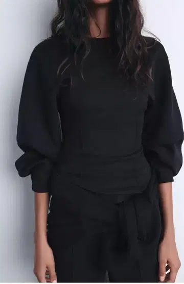 ZARA 슬림핏 맨투맨 블랙 택 포함 새상품