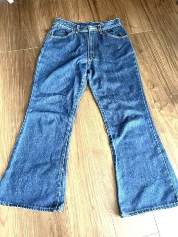 Wrangler 부츠 컷 데님