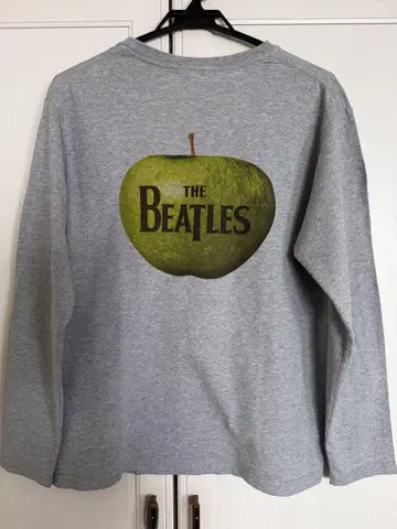 The Beatles on Apple 비틀즈 티셔츠 사과 로고 긴팔