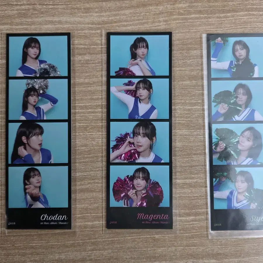 qwer Secret Santa Four-Cut Photo Chodan, Magenta, siyeon on