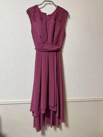 와인 레드 레이스 비대칭 드레스